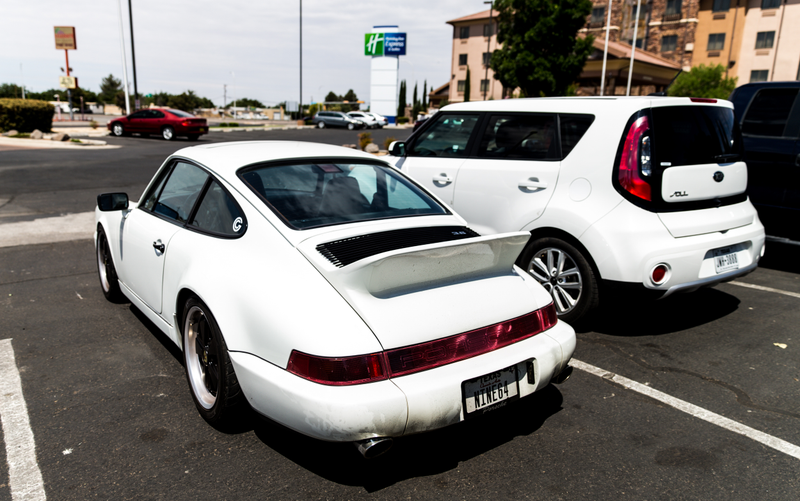 Illustration for article titled My Porsche 964 Road Trip Went Very South In West Texas